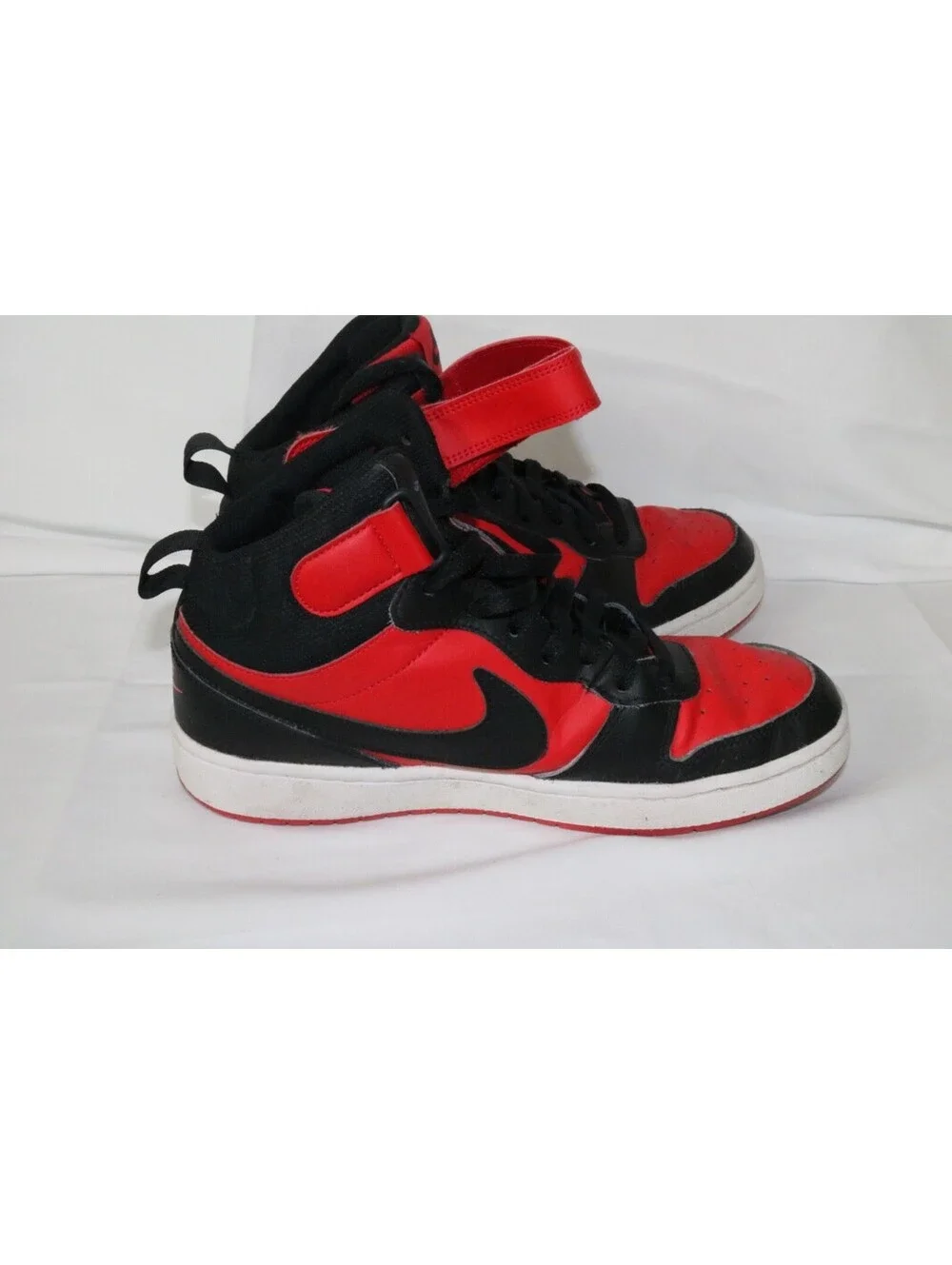 Nike Court Borough Mid 2 Shoes Youth Size 7Y Red Black Strap CD7782-602 - EUC
